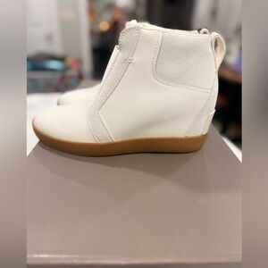 New-Sorel Out n About Wedge